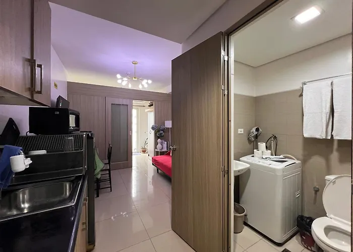 At Shore 1 Residences Moa Pasay Near Airport Aparthotel